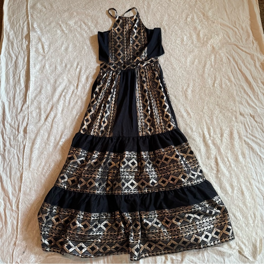 Lace the label geometric metallic print lace up back tiered maxi dress anthro - Picture 2 of 14